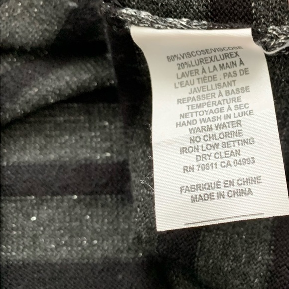 EUC VEX vintage holiday Lurex black and silver holiday turtleneck knit top - Picture 6 of 11